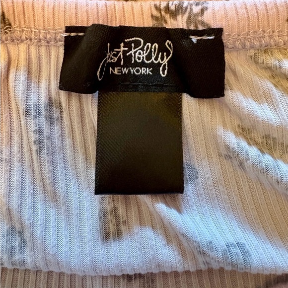 Floral Ribbed Tubbed Top - Picture 2 of 2